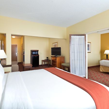 Holiday Inn Express Suites Little Rock West By Ihg Exterior foto