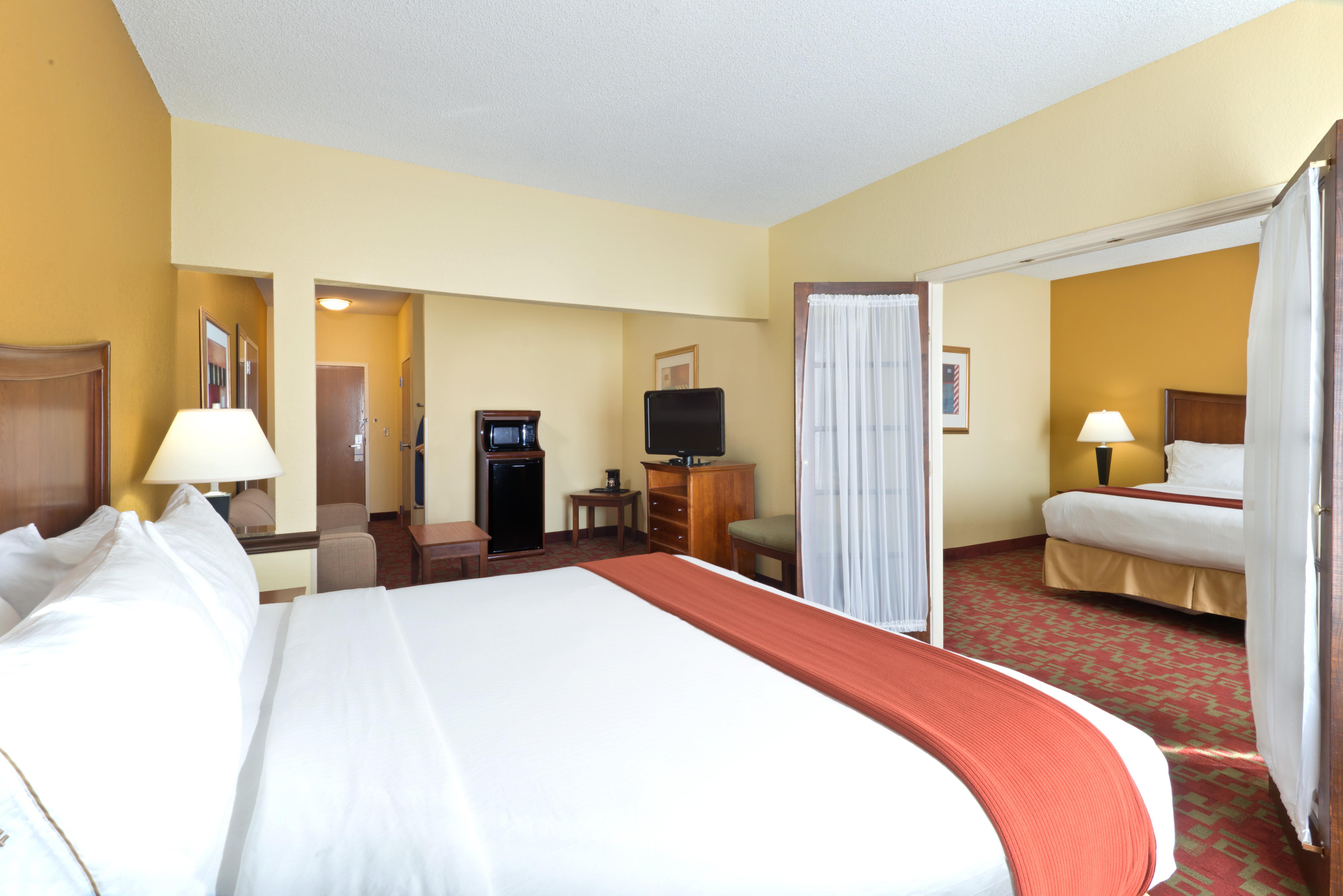 Holiday Inn Express Suites Little Rock West By Ihg Exterior foto