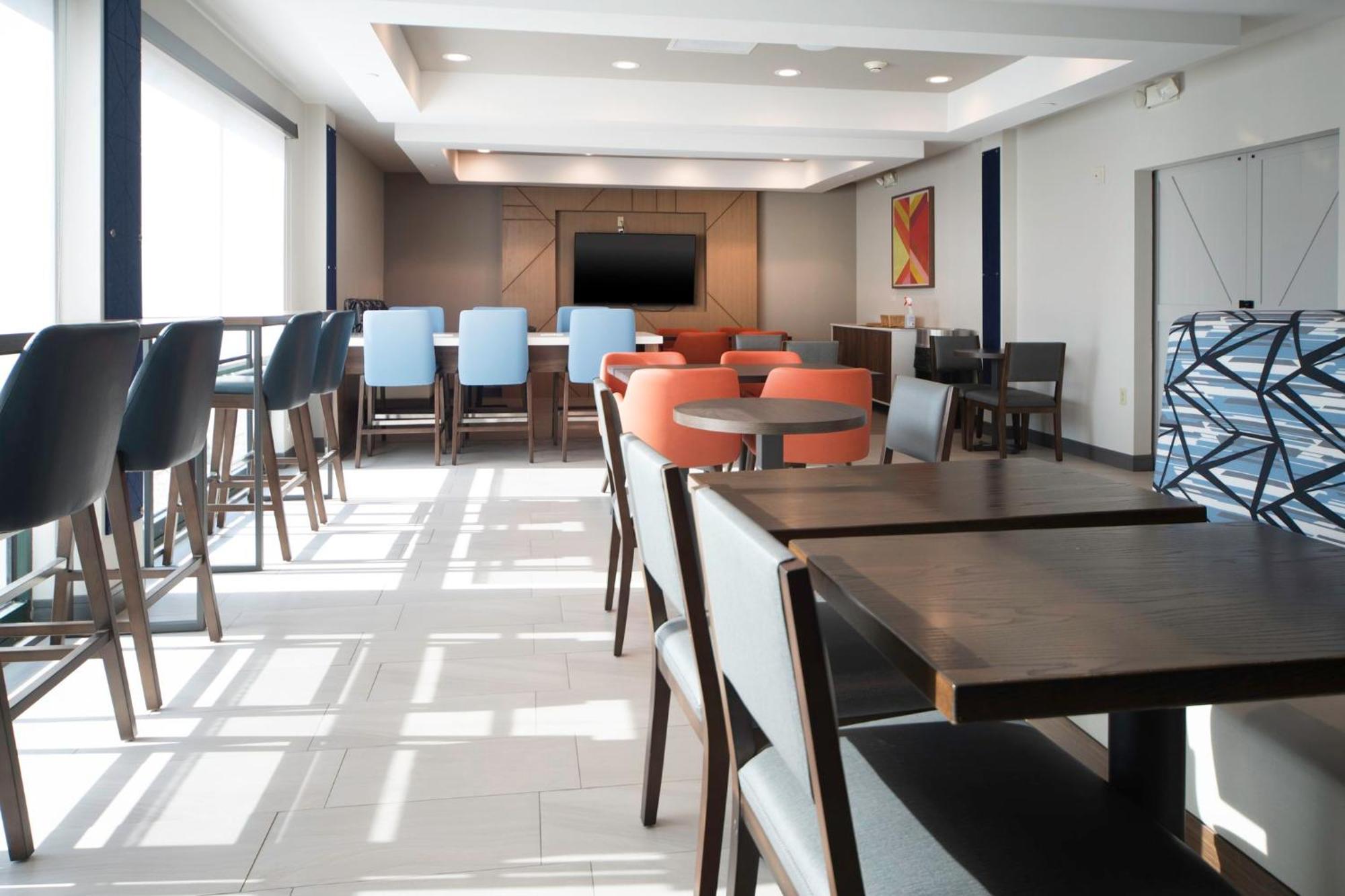 Holiday Inn Express Suites Little Rock West By Ihg Exterior foto