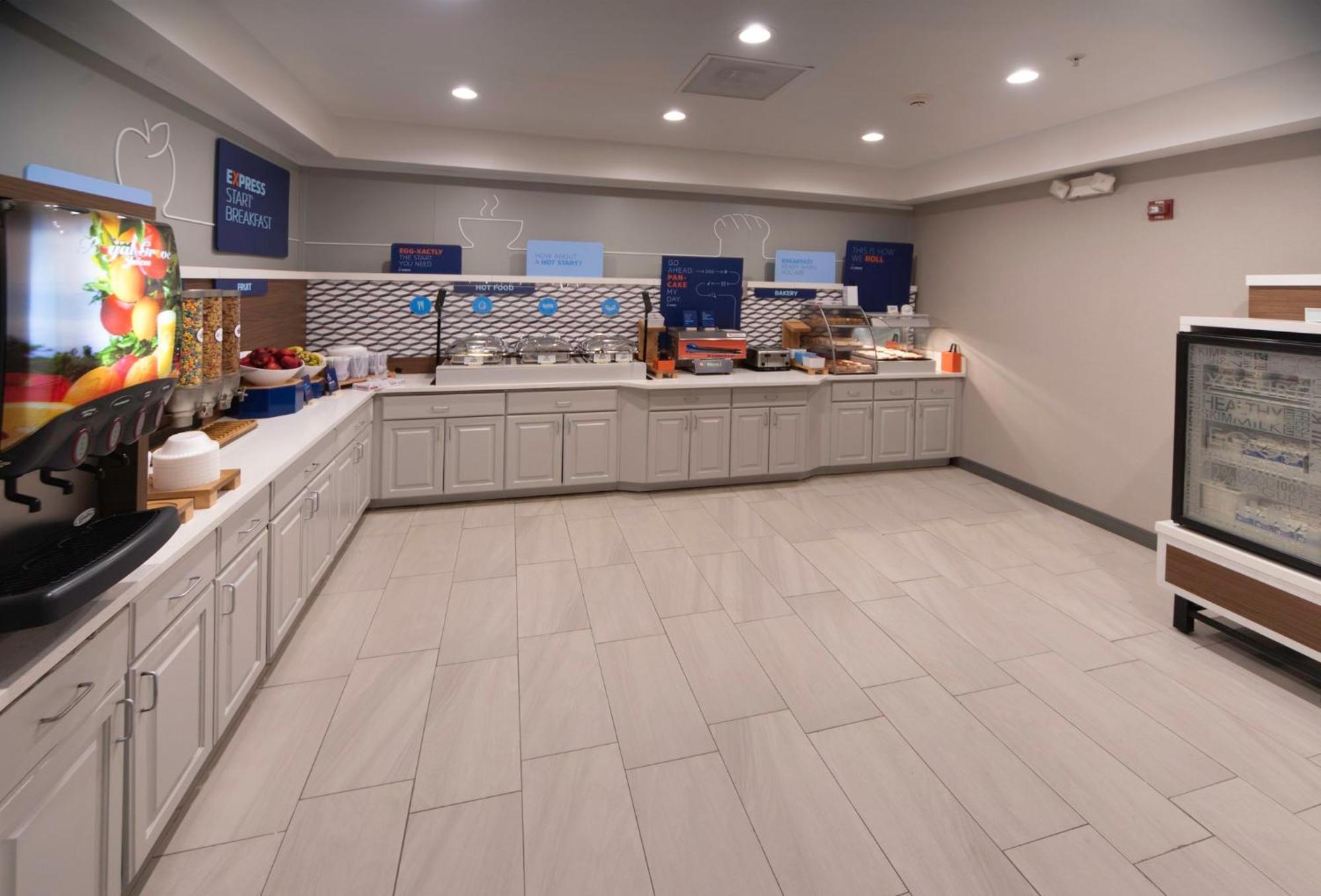 Holiday Inn Express Suites Little Rock West By Ihg Exterior foto