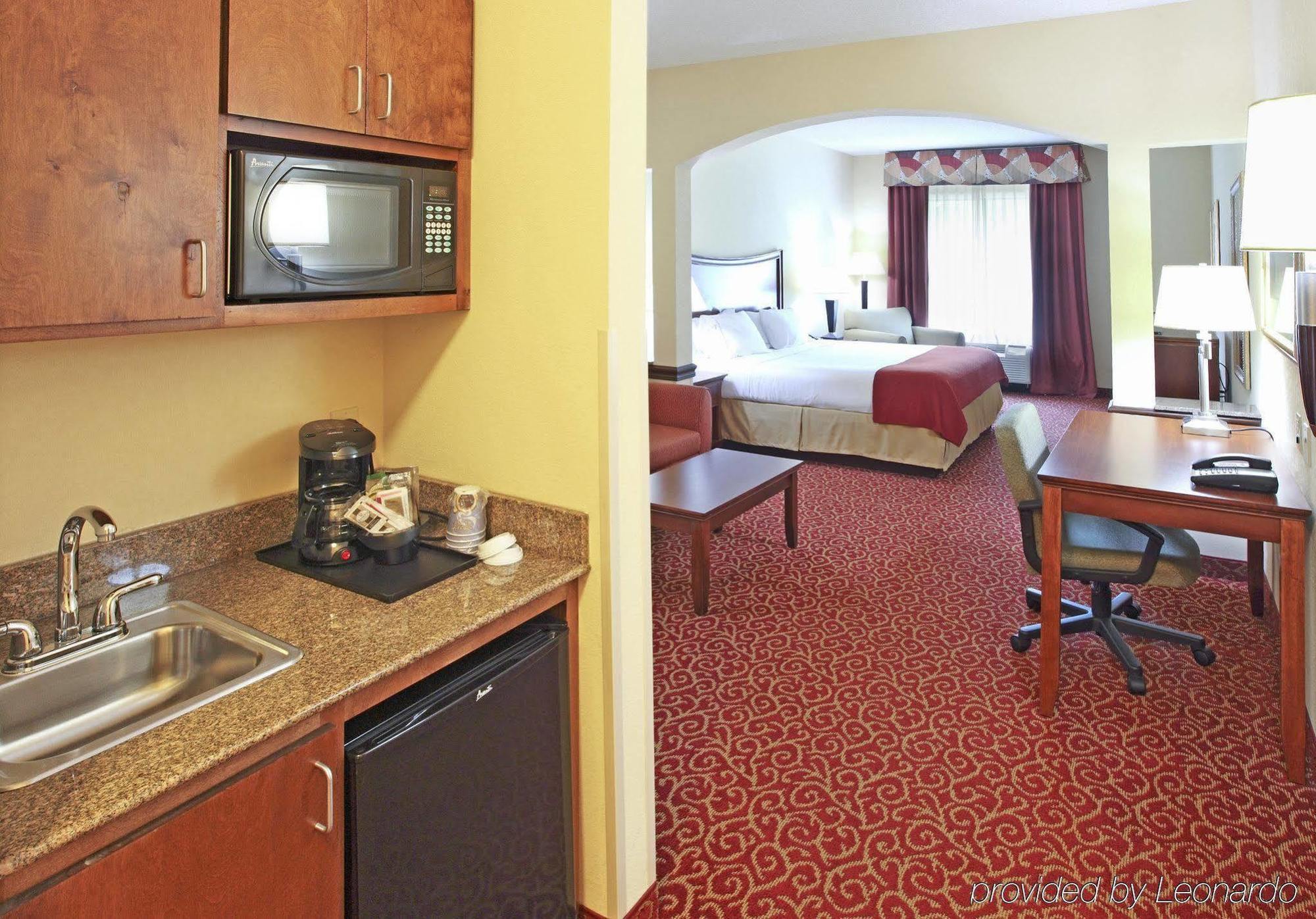 Holiday Inn Express Suites Little Rock West By Ihg Exterior foto
